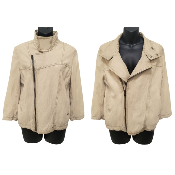 ever Jackets & Blazers - EVER beige lamb leather moto jacket (42" bust)